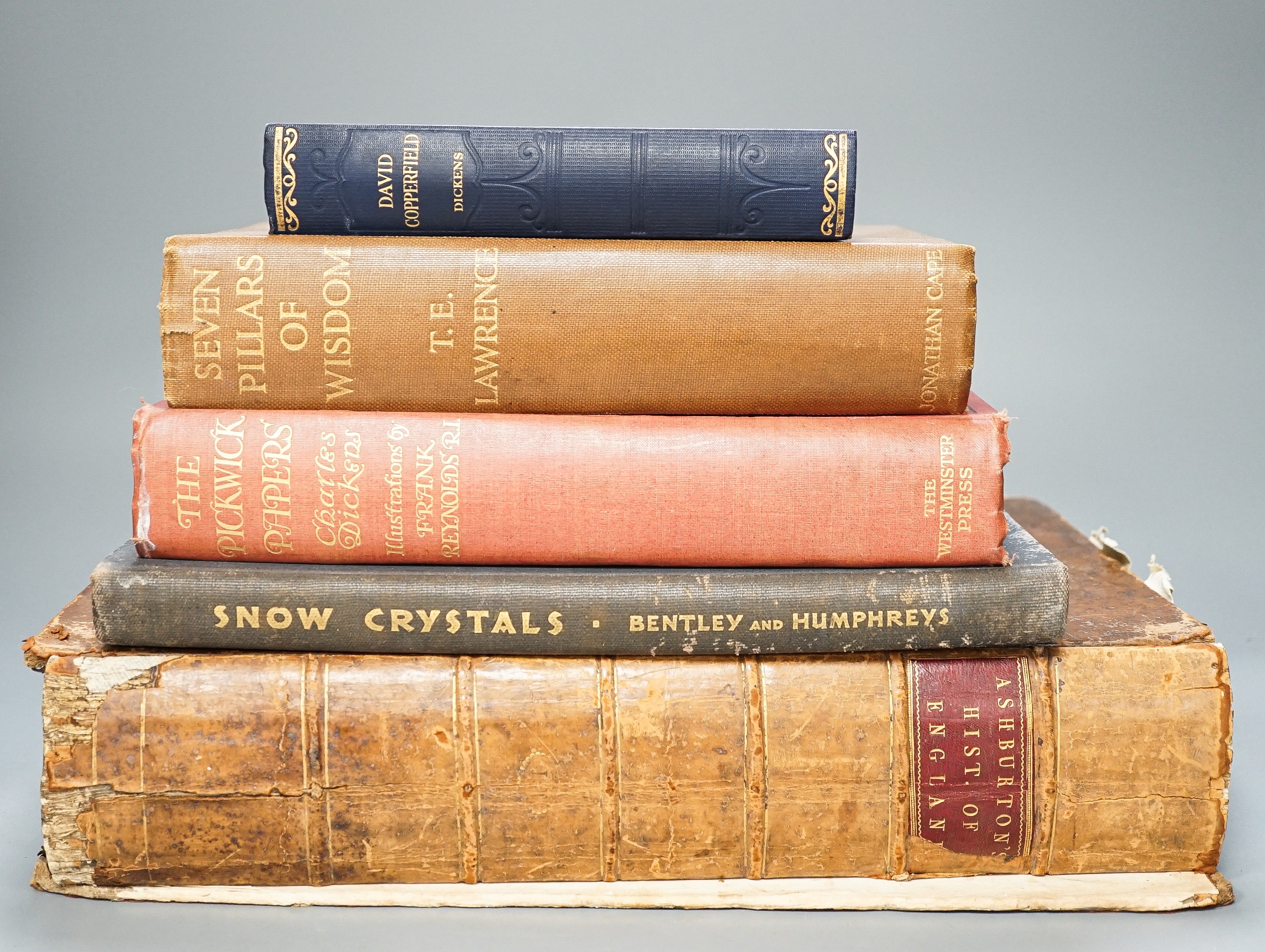 Bentley, Wilson Alwyn and Humphreys, William Jackson - Snow Crystals, 1st edition, qto, original cloth with gilt snowflake on front, spine and boards scuffed, McGraw - Hill Book Company, New York and London 1931 Footnote